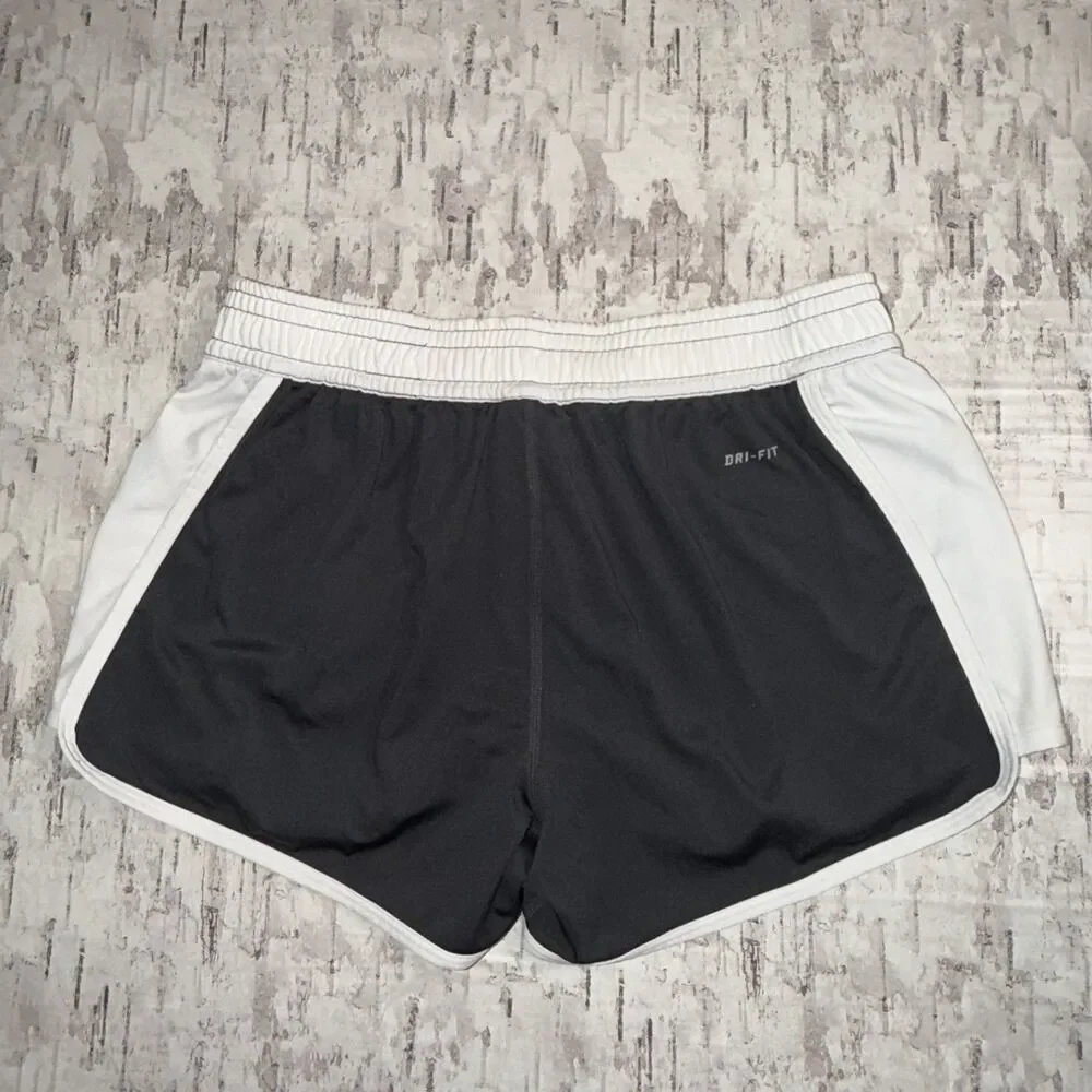 Nike Dri-FIT Women’s Medium Black White Running Athletic Shorts M